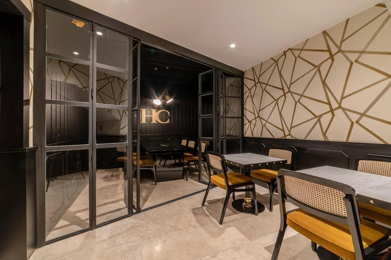 Hotel Claude Marbellac