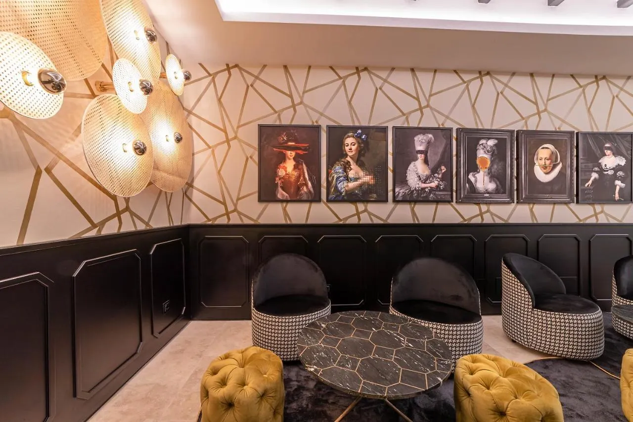 Hotel Claude ماربيا